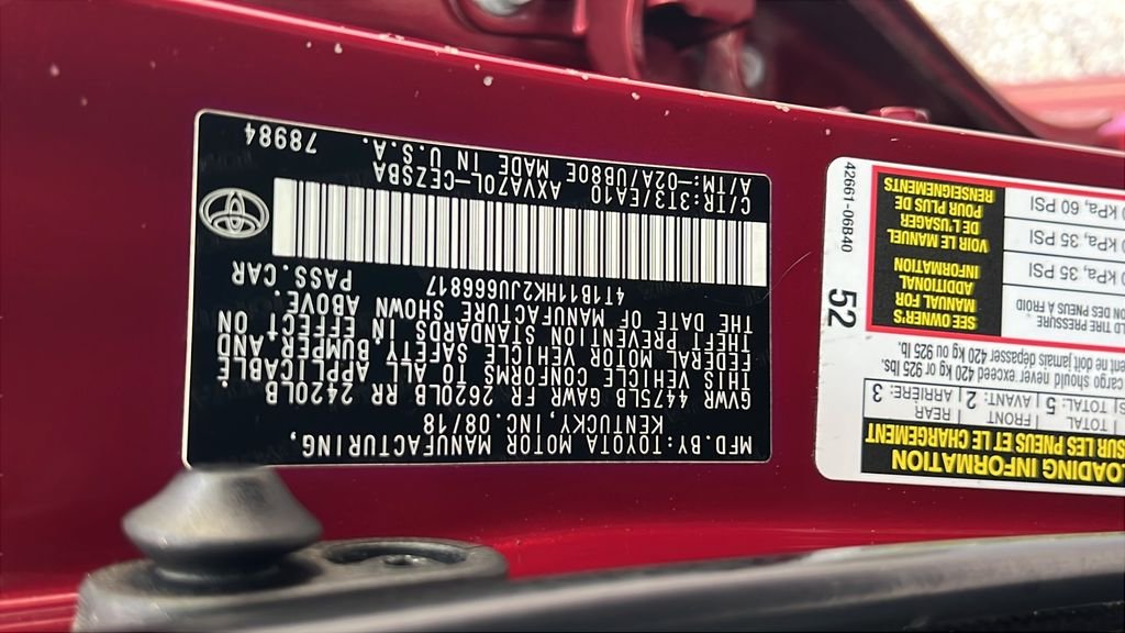 Used 2018 Red Toyota SE image 23