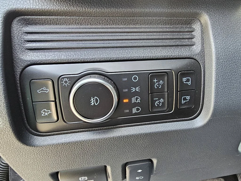 New 2026 Carbonized Gray Metallic Ford F-250® Lariat® image 24