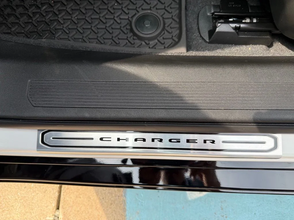 New 2027 White Knuckle Exterior Paint Dodge R/T Plus image 34