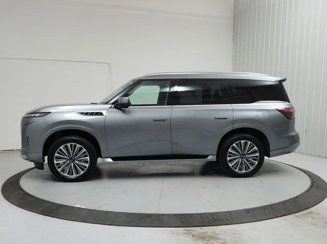 Used 2025  INFINITI SENSORY image 4