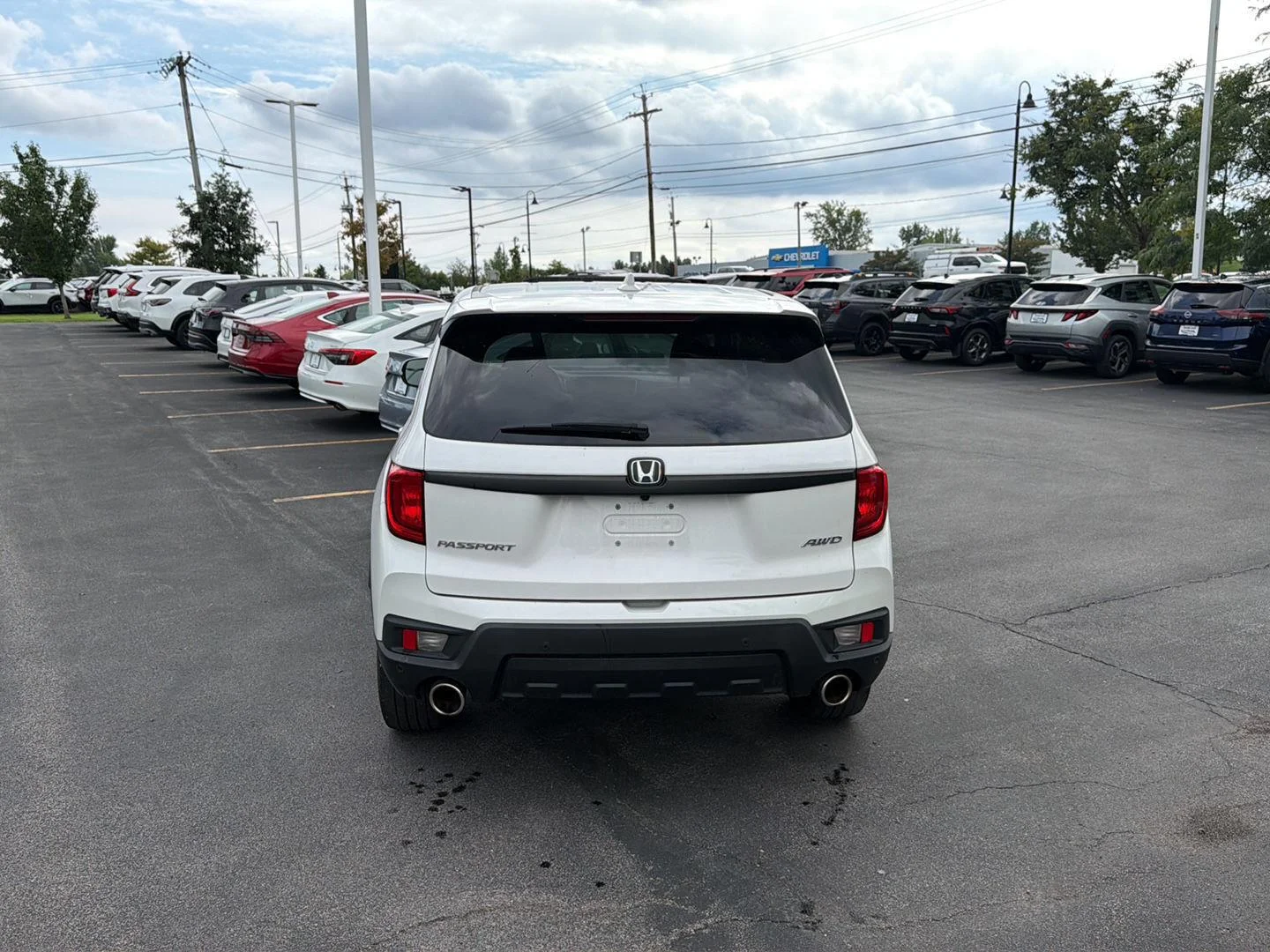 Used 2023 Platinum White Pearl Honda EX-L image 6