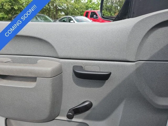 Used 2011 White Chevrolet Work Truck image 6