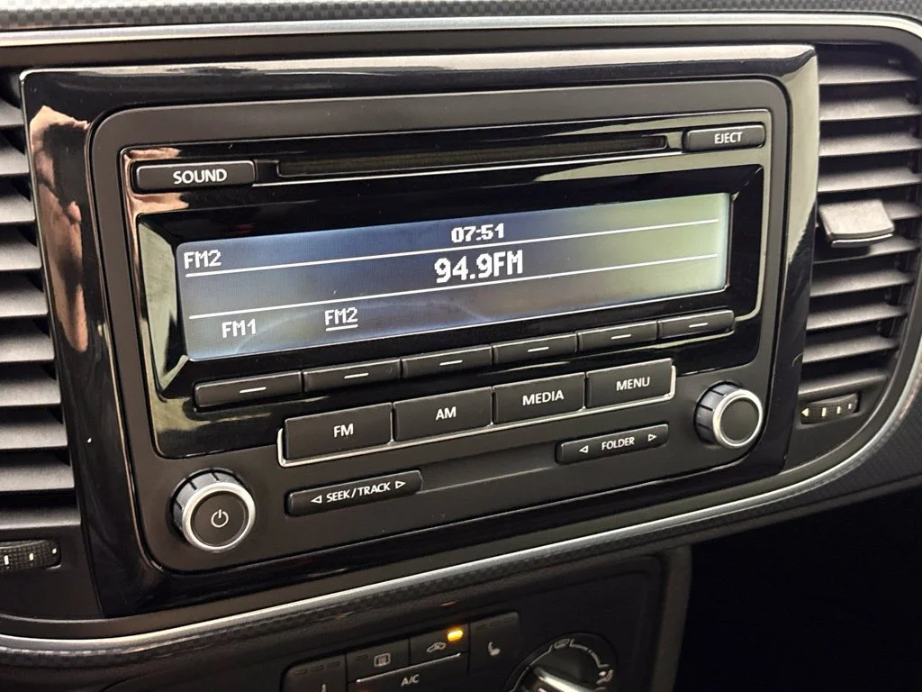 Used 2014 Black Volkswagen 2.0T R-Line image 34
