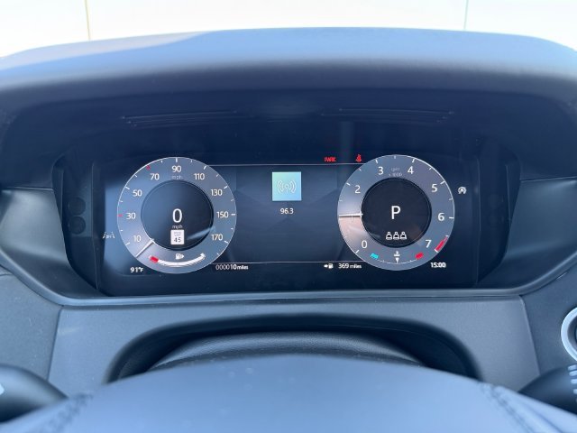 New 2026 Zadar Grey Land Rover P250 Base image 14