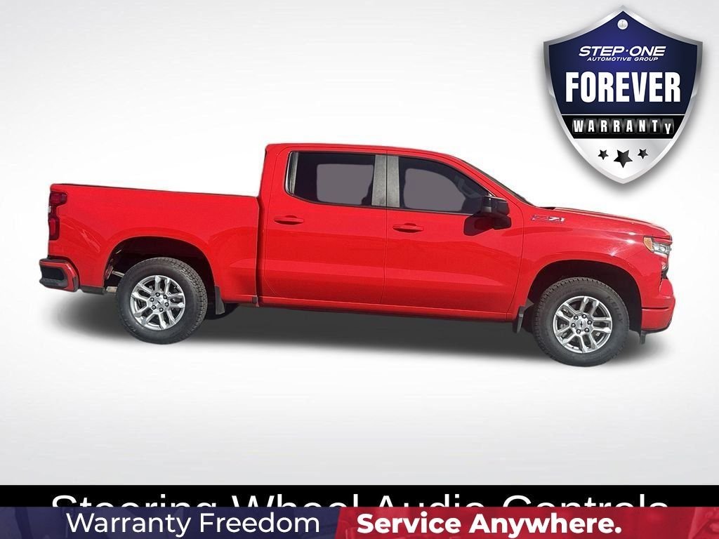 Used 2023 Red Chevrolet RST image 10