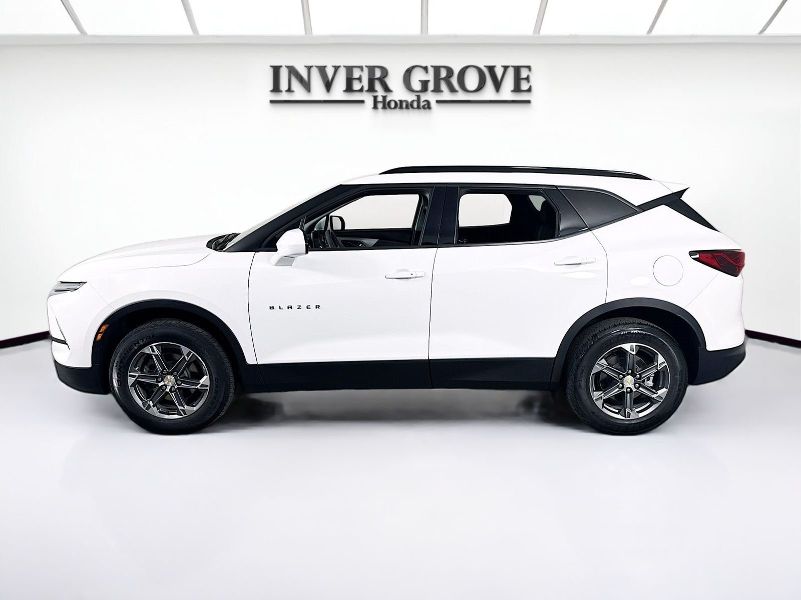 2024 Chevrolet Blazer 2LT - Photo 8