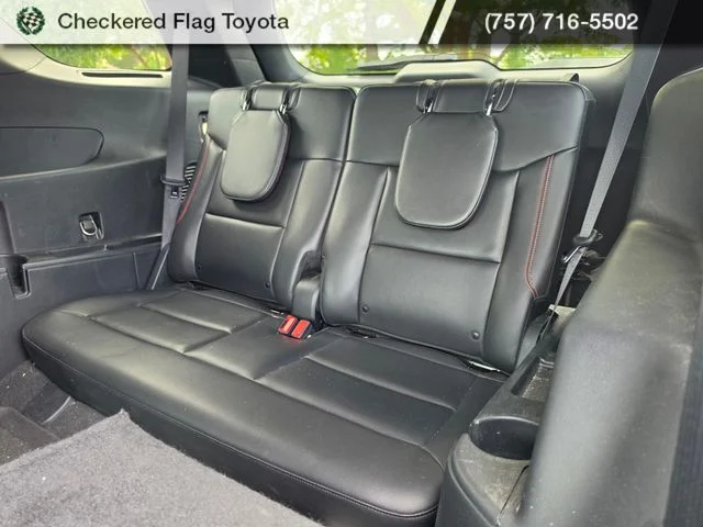 Used 2022 White Metallic Ford ST-Line image 18