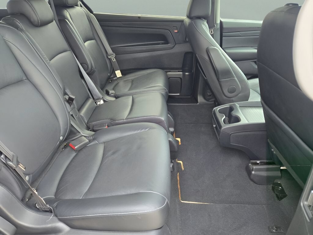 Used 2024 Gray Honda EX-L image 11