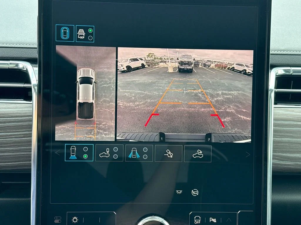 2025 GMC Sierra EV Denali - Photo 27