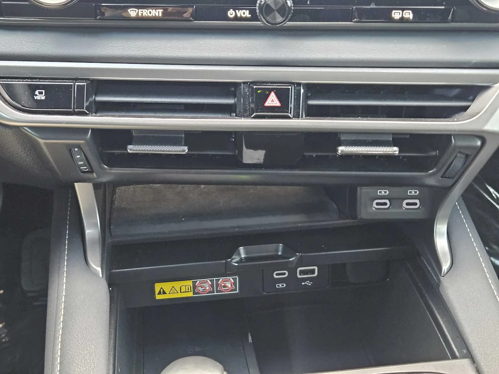 Certified Used 2025 IRIDIUM Lexus Premium image 13