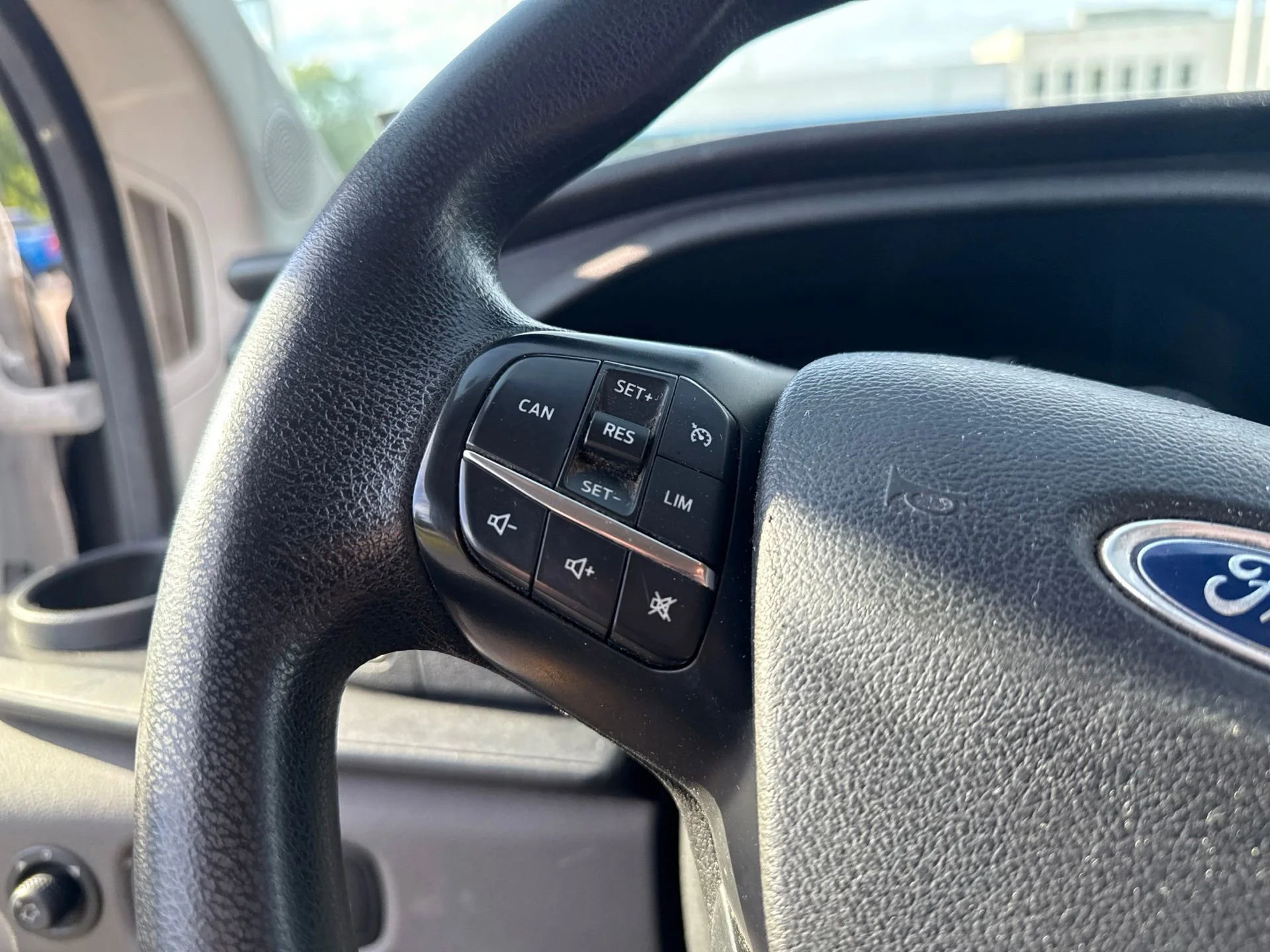Used 2020 White Ford T250 image 22