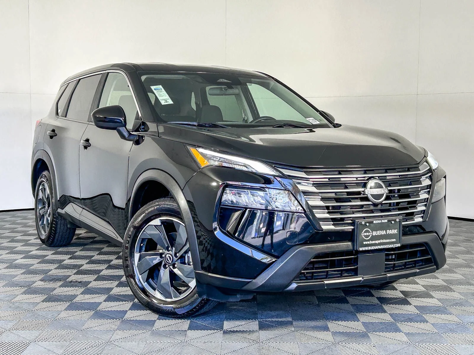 2024 Nissan Rogue SV AWD's photo