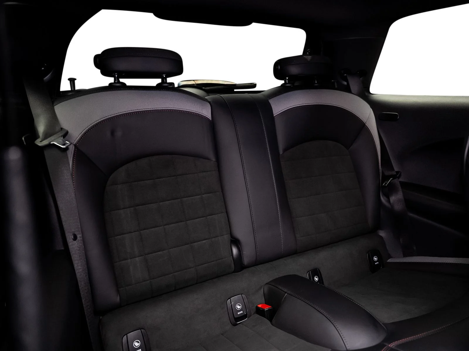 Used 2023 Black MINI  image 39