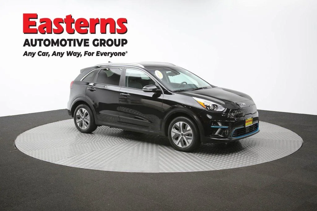 Used 2021 Black Kia EX image 46