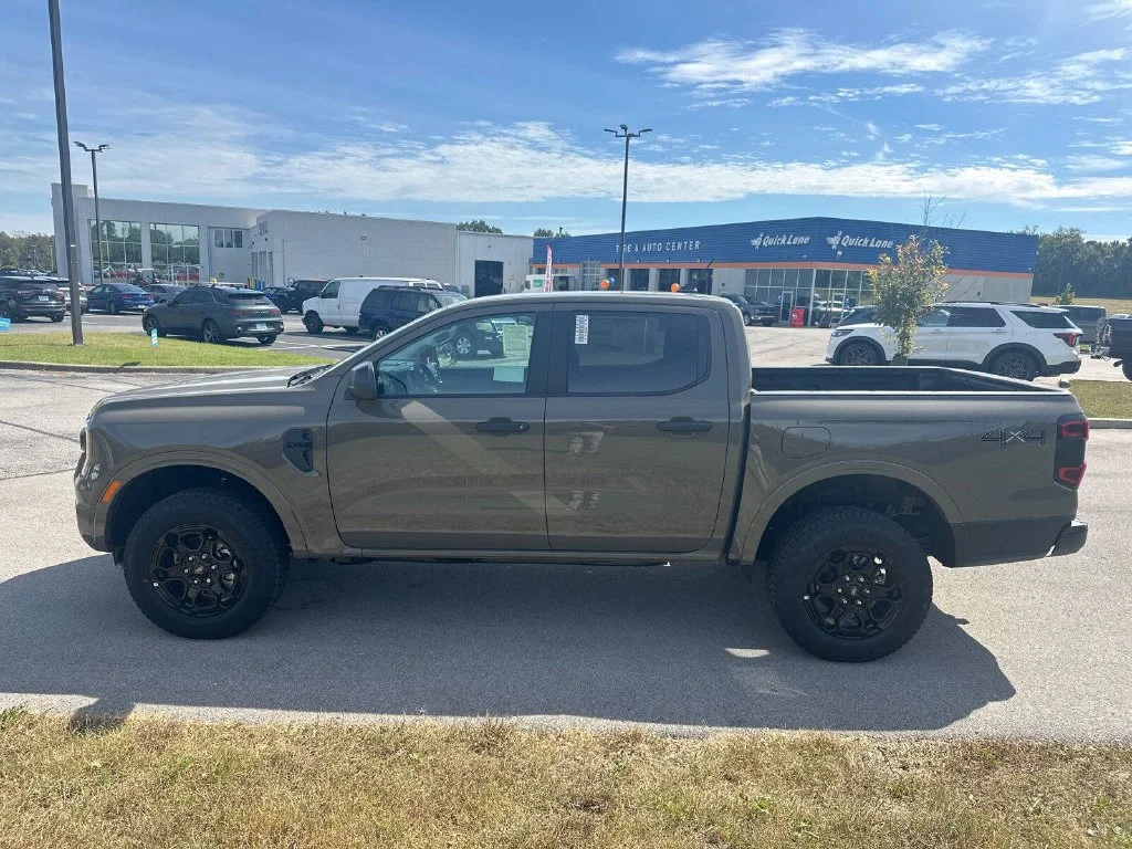 New 2026 Marsh Gray Ford XLT image 11