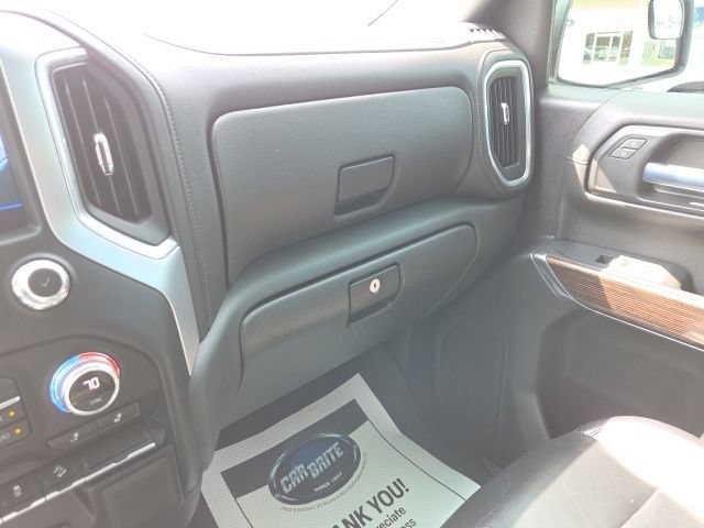 Used 2022 SUMMIT WHITE GMC Elevation image 38
