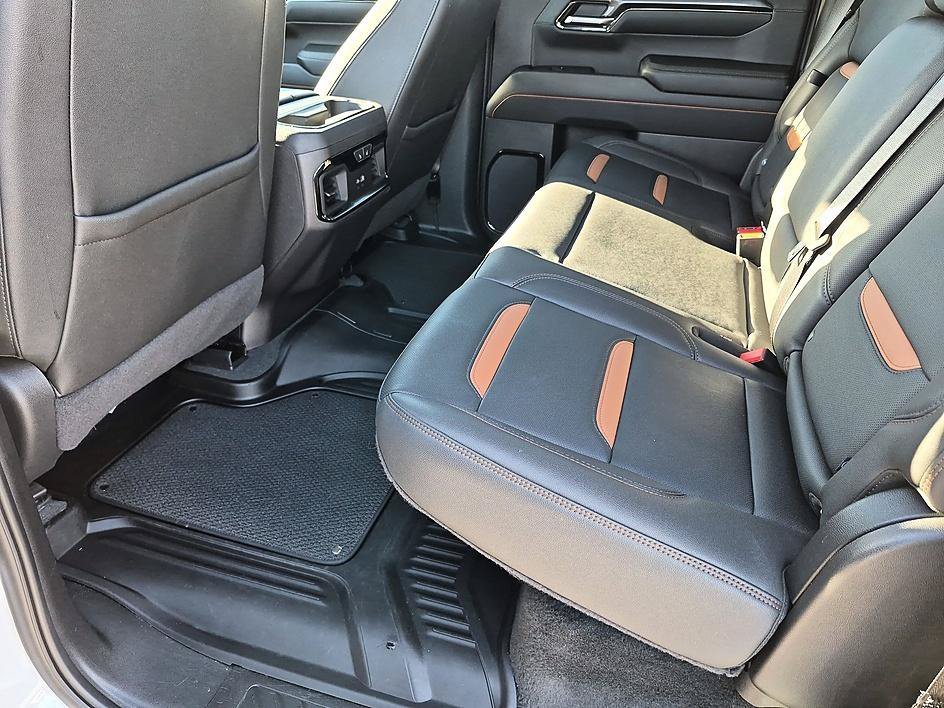Used 2024 Summit White GMC AT4 image 30