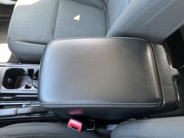 Used 2020 White Jeep Unlimited Sahara image 29