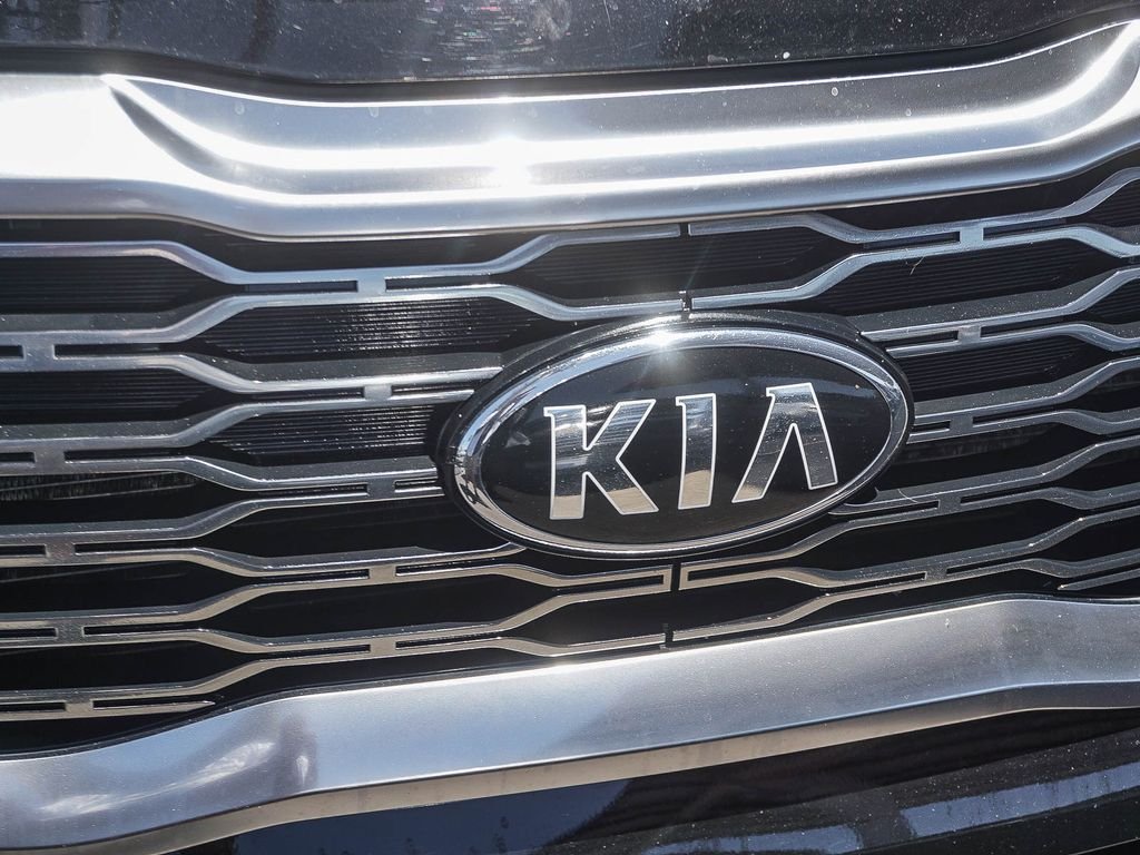 Used 2020 Black Kia EX image 12