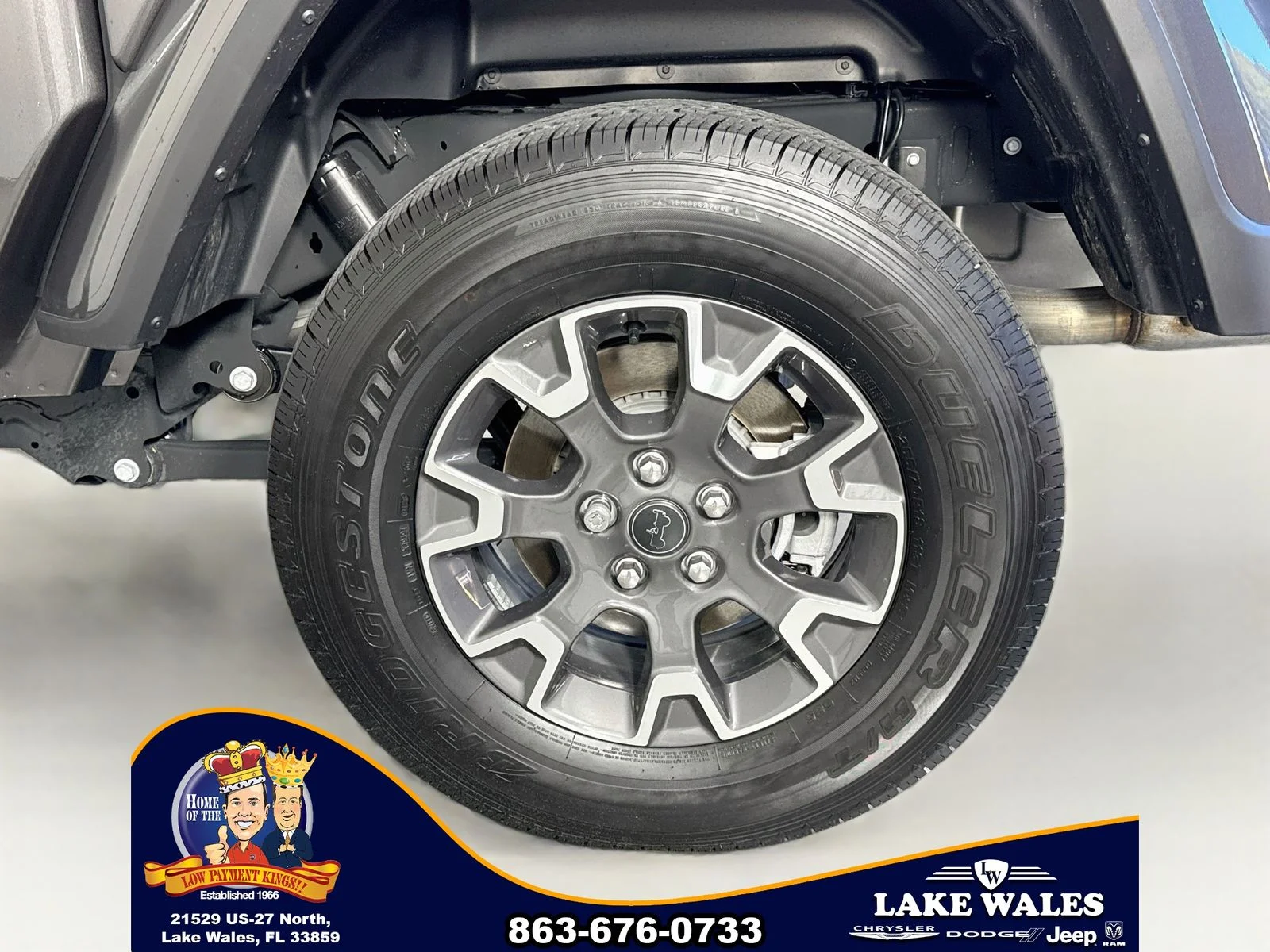 New 2026 Granite Crystal Metallic Clearcoat Jeep  image 28