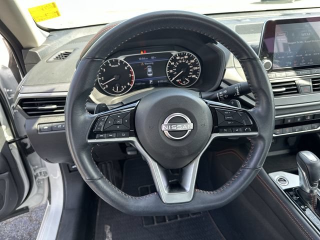 Used 2023 White Nissan 2.5 SR image 13