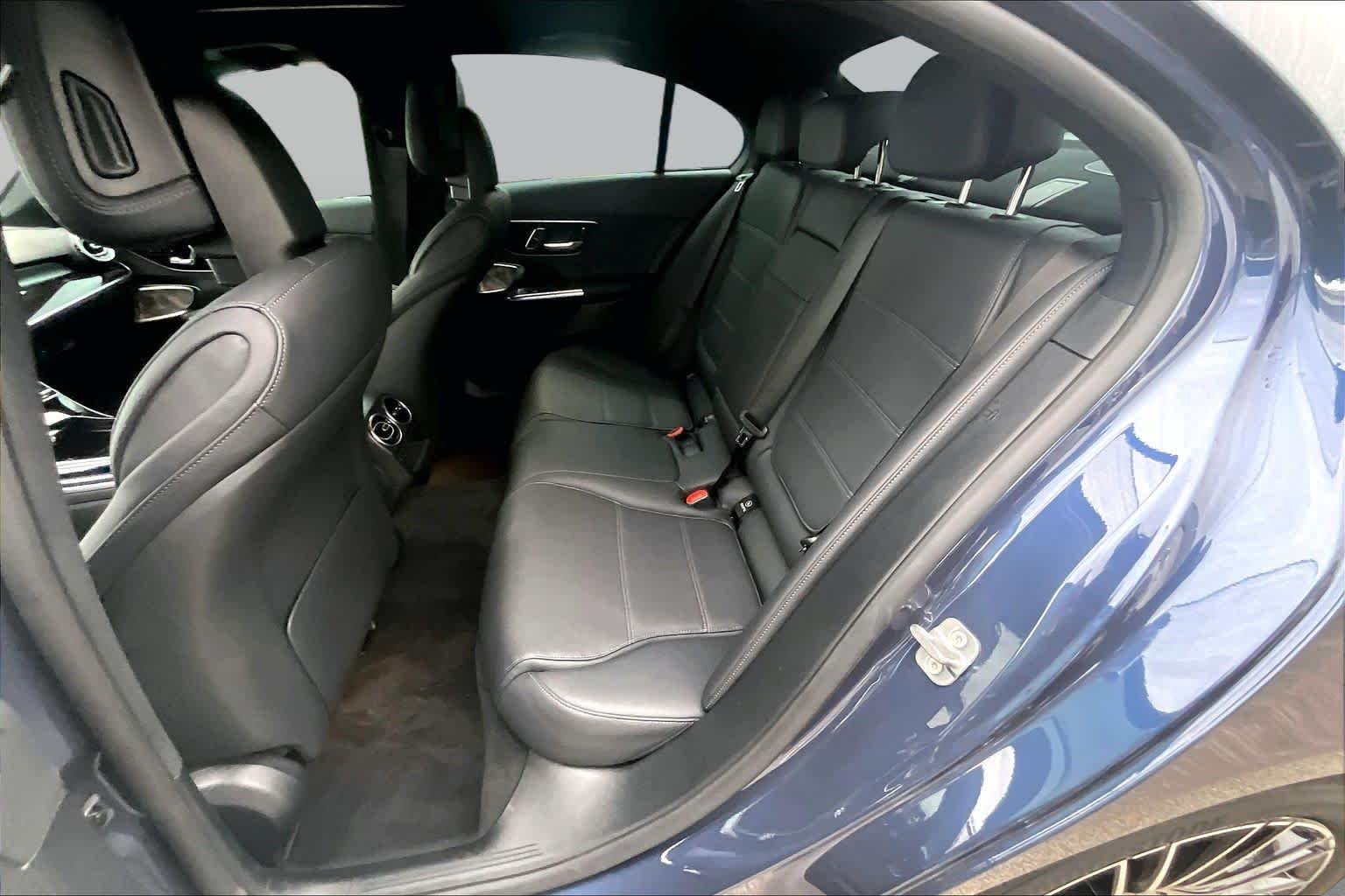 Used 2025 Twilight Blue Metallic Mercedes-Benz C 300 image 21