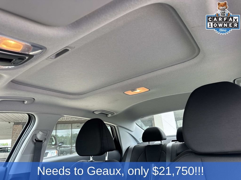 Used 2025 Gray Hyundai SEL Convenience image 36