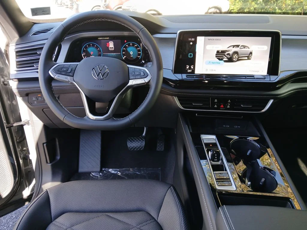 New 2026 Gray Volkswagen 2.0T SE w/Technology image 13