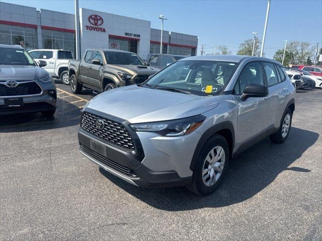 Certified Used 2022 SONIC SILVER Toyota  image 4