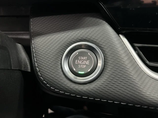 2027 Chevrolet Equinox LT - Photo 18