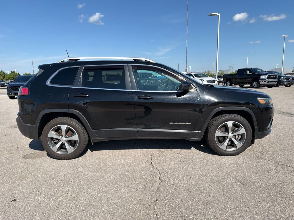 Used 2019 Black Jeep Limited image 3