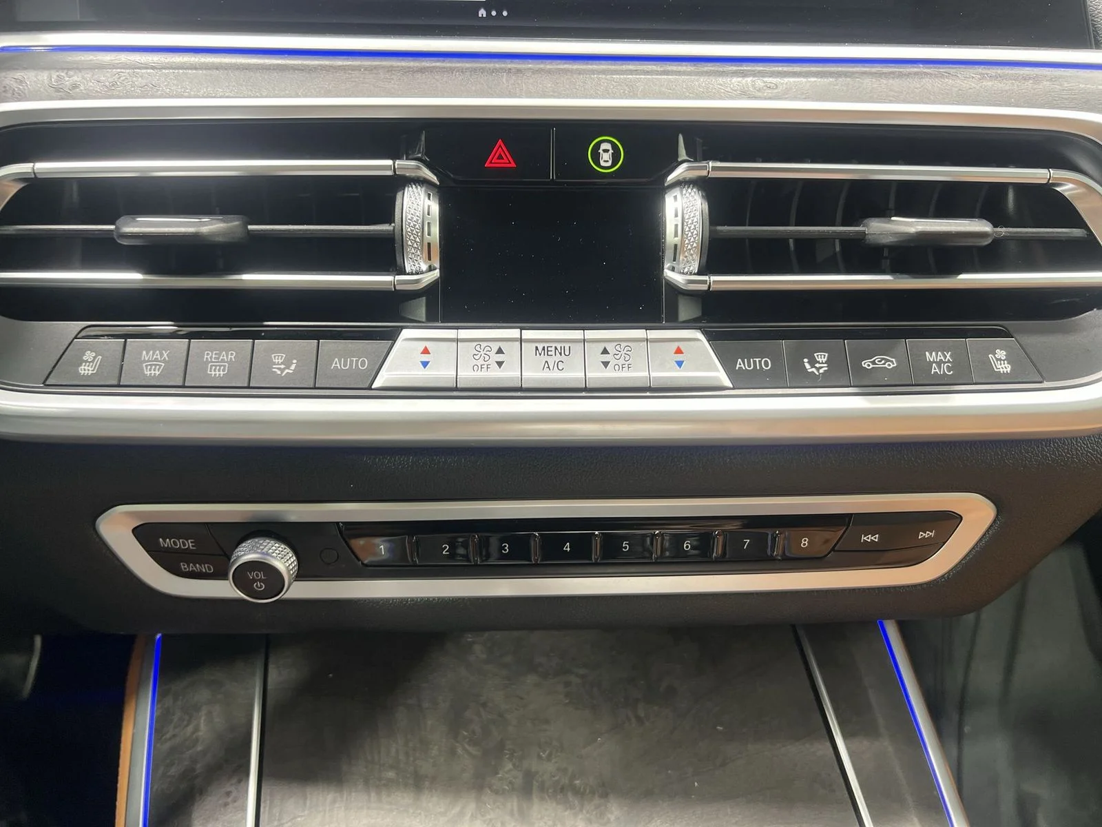 2023 BMW X5 M50i - Photo 18