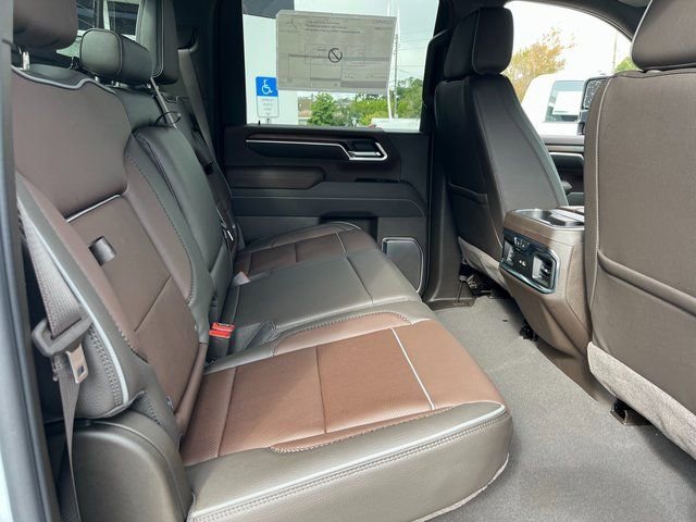 2026 GMC Sierra 2500HD Denali - Photo 17