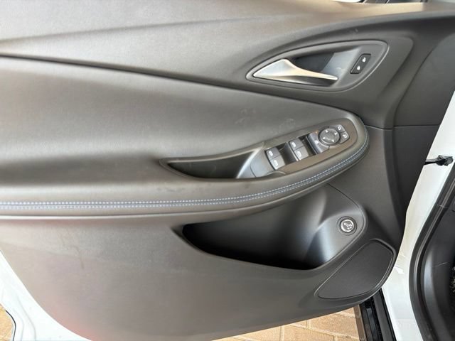 2026 Buick Encore GX Sport Touring - Photo 12