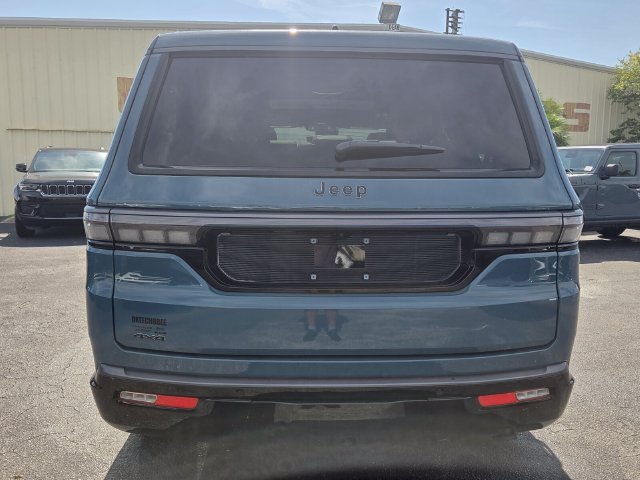 New 2026 Steel Blue Exterior Paint Jeep Limited Altitude image 4