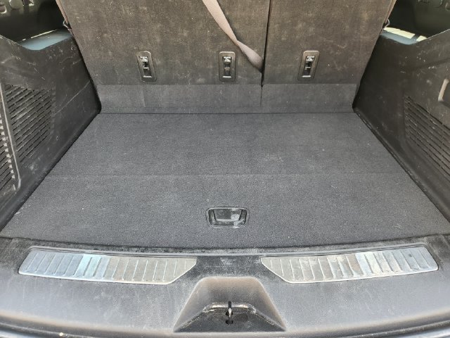 2023 Chevrolet Suburban Z71 - Photo 33