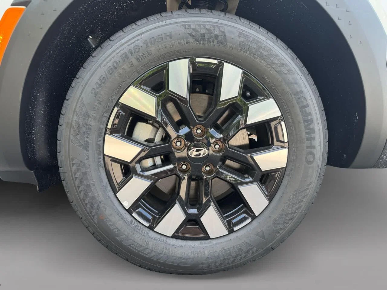 New 2026 White Hyundai SEL AWD image 19