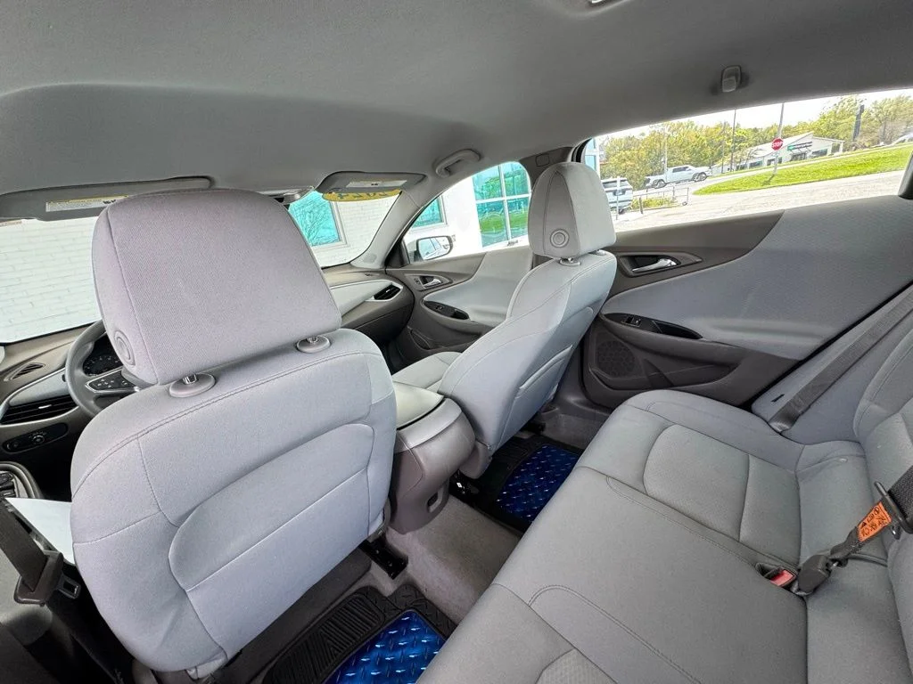 Used 2024 White Chevrolet LS image 21