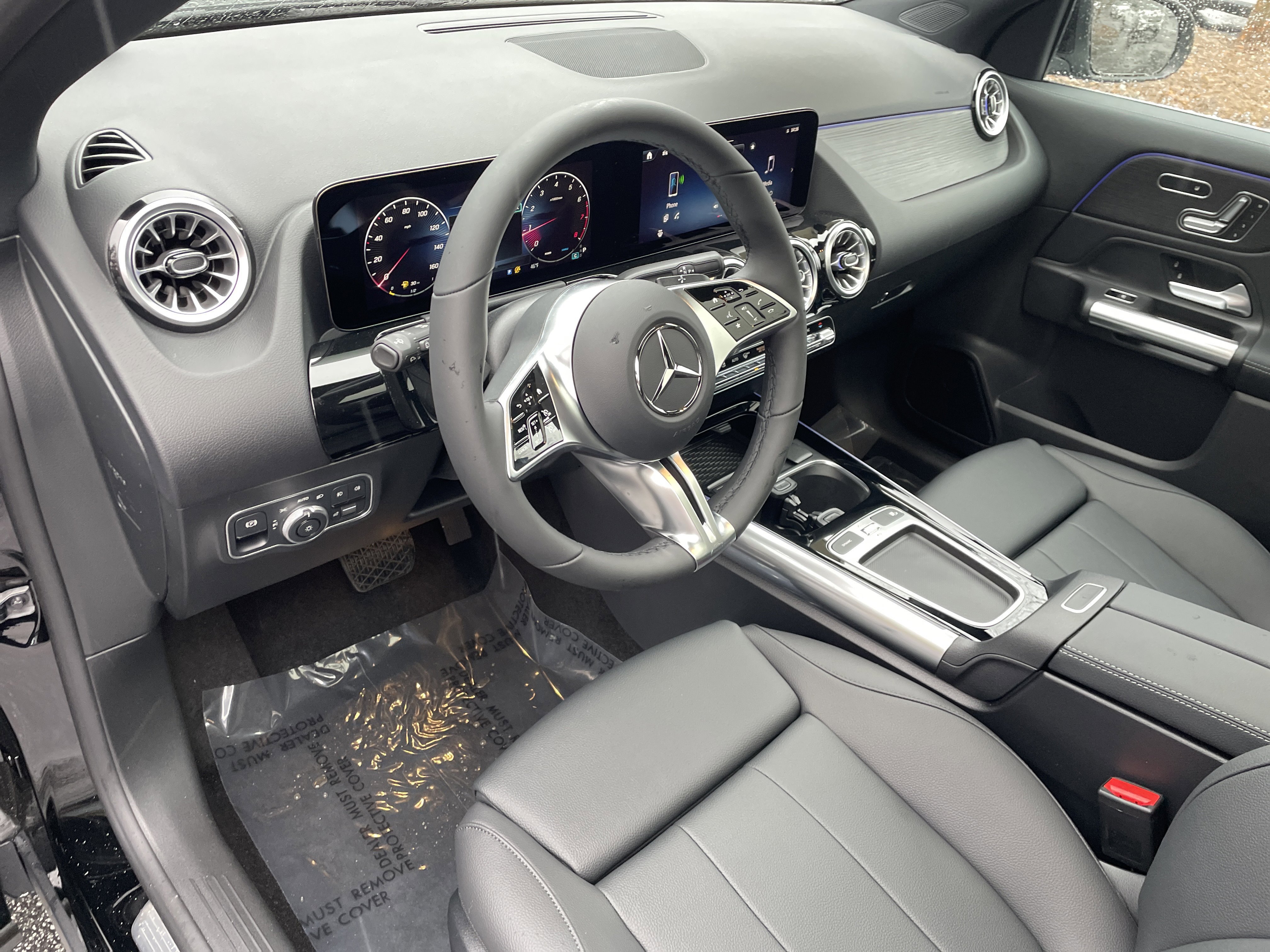 New 2026 Night Black Mercedes-Benz GLA 250 SUV image 17