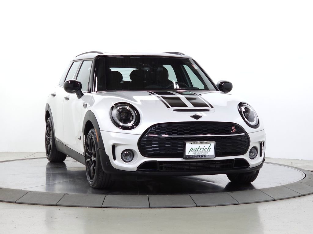 2024 MINI Clubman Cooper S ALL4's photo