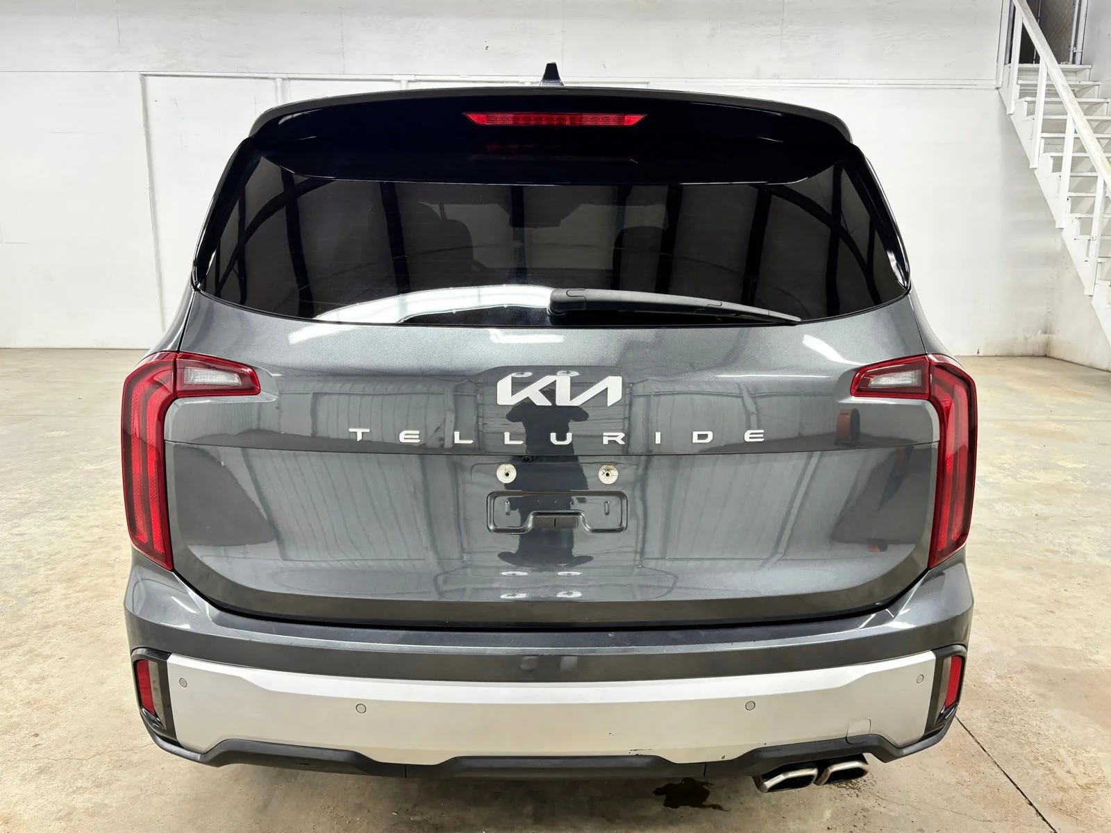 Used 2024 Gray Kia S image 6