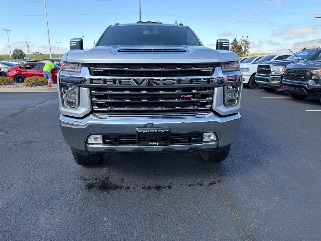 Used 2020 Chevrolet Silverado 2500HD LTZ with VIN 1GC4YPE75LF133332 for sale in Kansas City