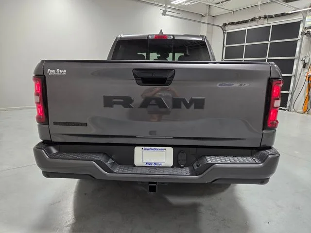 New 2026 Granite Crystal Metallic Clear-Coat Exterior Paint RAM Big Horn/Lone Star image 9