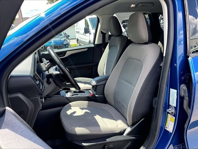 Used 2022 Blue Ford SE image 20
