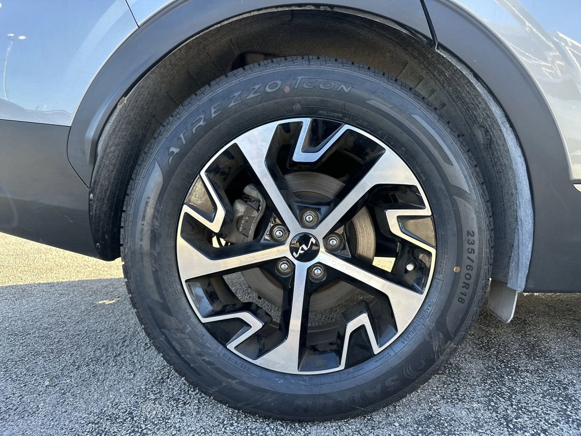 Certified Used 2024 Steel Gray Kia EX image 18
