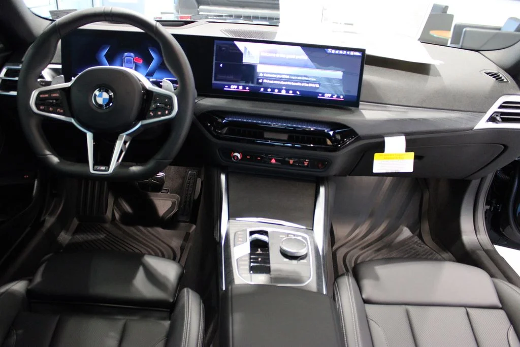 2026 BMW 2 Series 230i - Photo 6