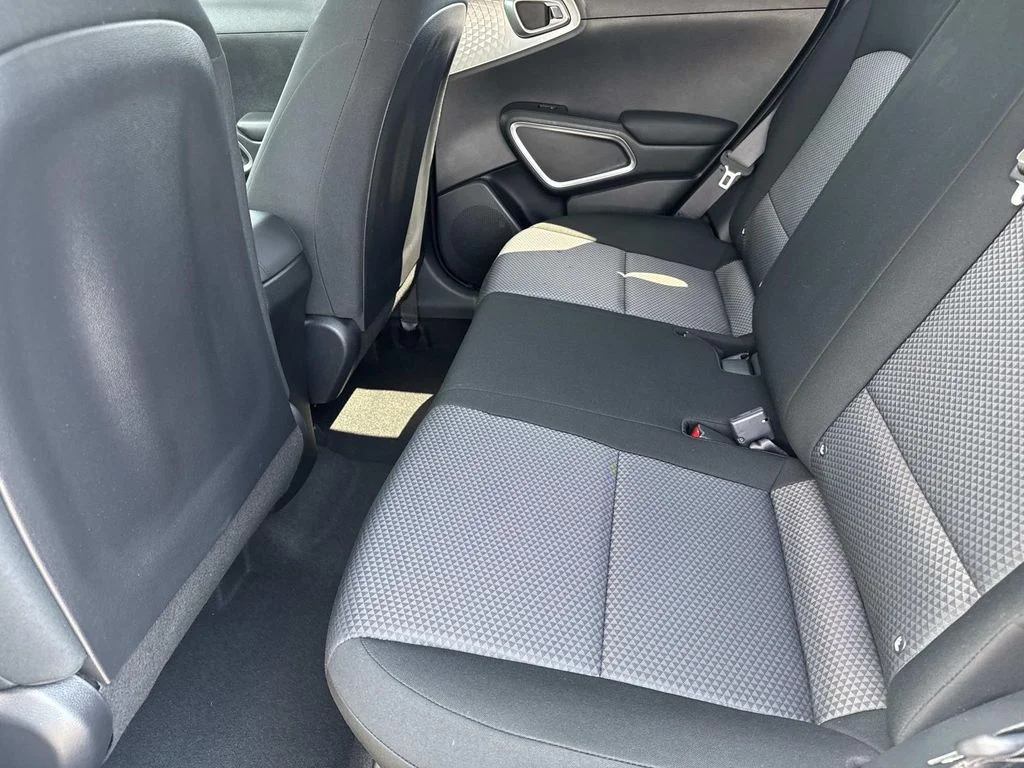 Used 2023 White Kia LX image 23
