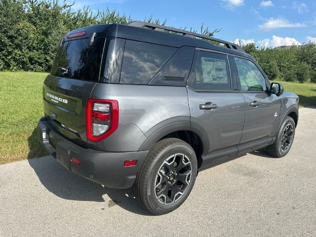 New 2026 Gray Ford Outer Banks image 13