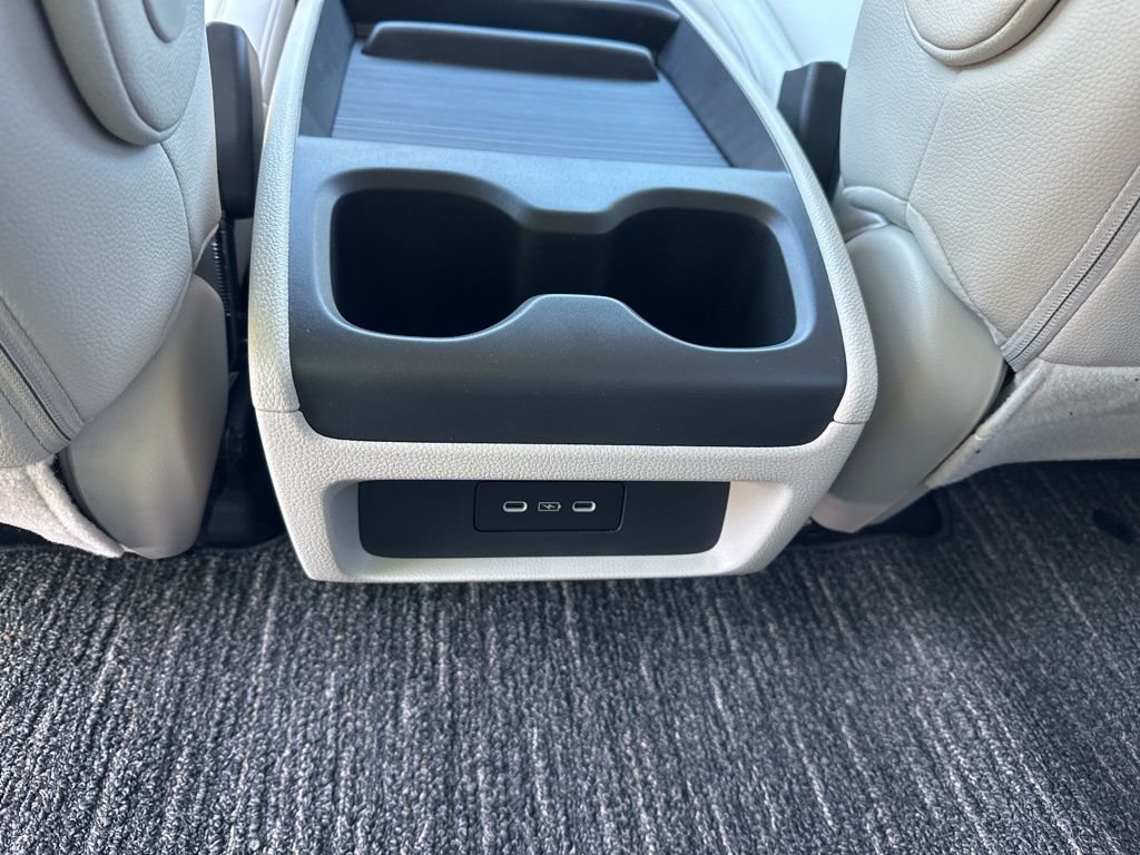 2026 Honda Odyssey EX-L - Photo 14