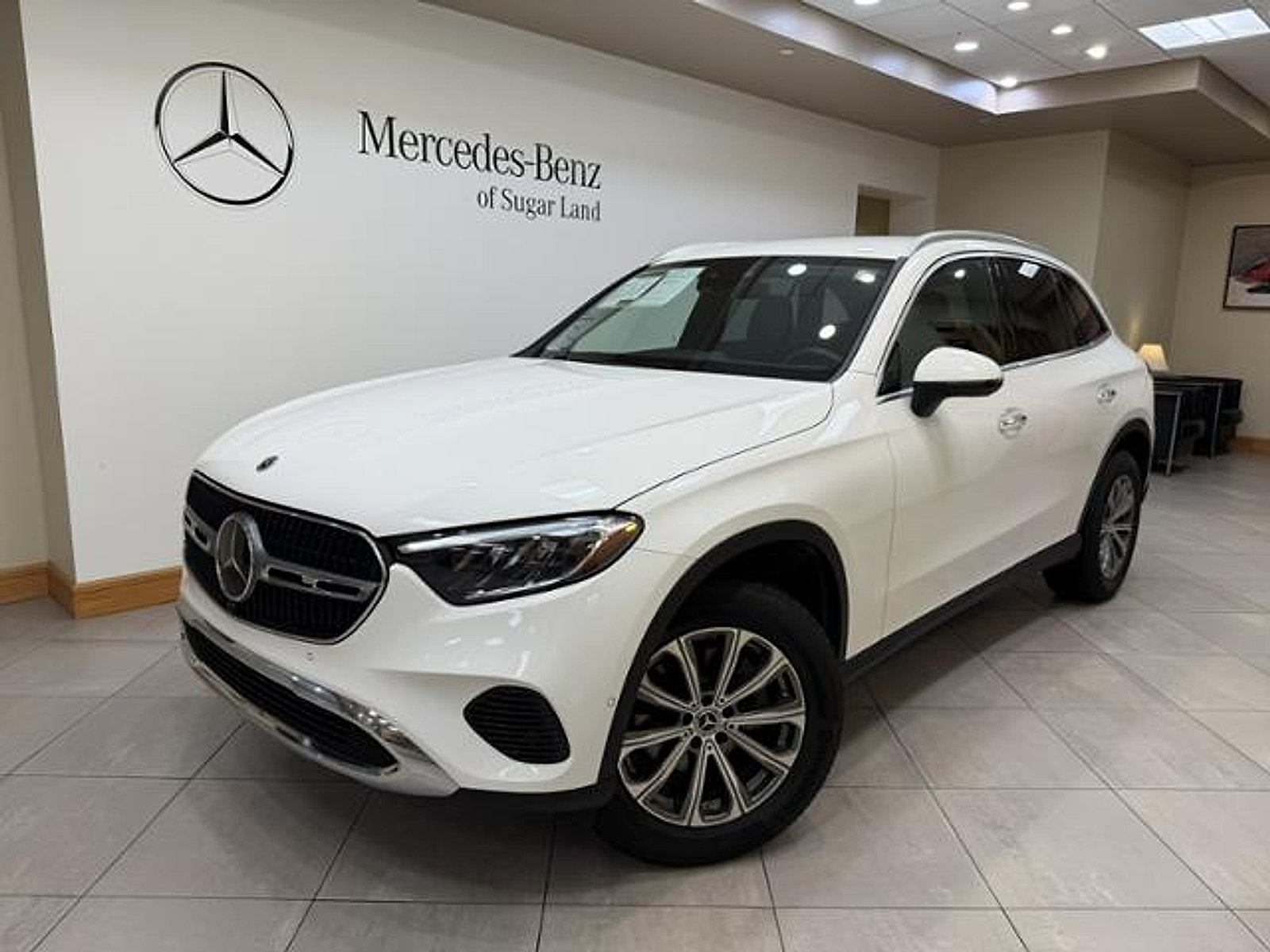 Certified Used 2024 Polar White Mercedes-Benz 300 image 1